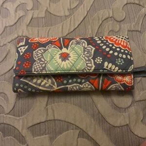 vera bradley clutch
